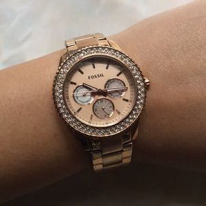 Rose gold fossil watch